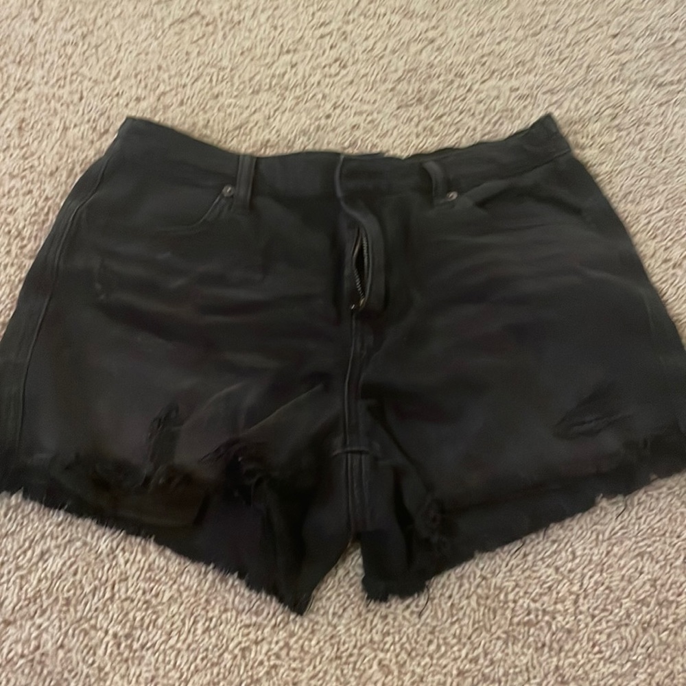Aerie size medium black shorts